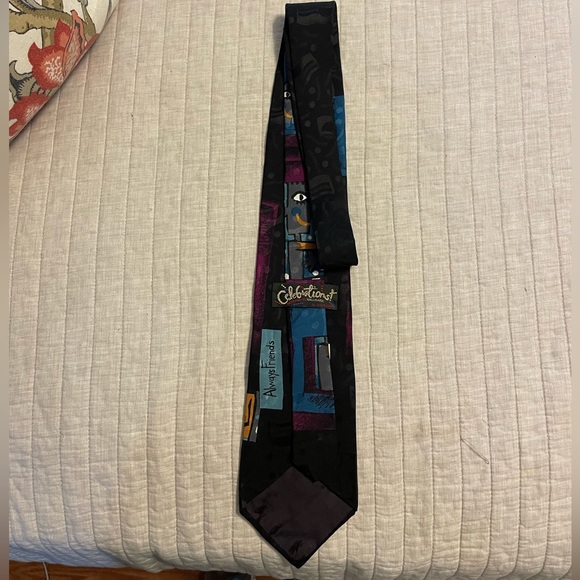 Pre-loved Vintage Men’s 100% Silk tie | Celebrations by Hallmark for Supera. - Picture 3 of 5